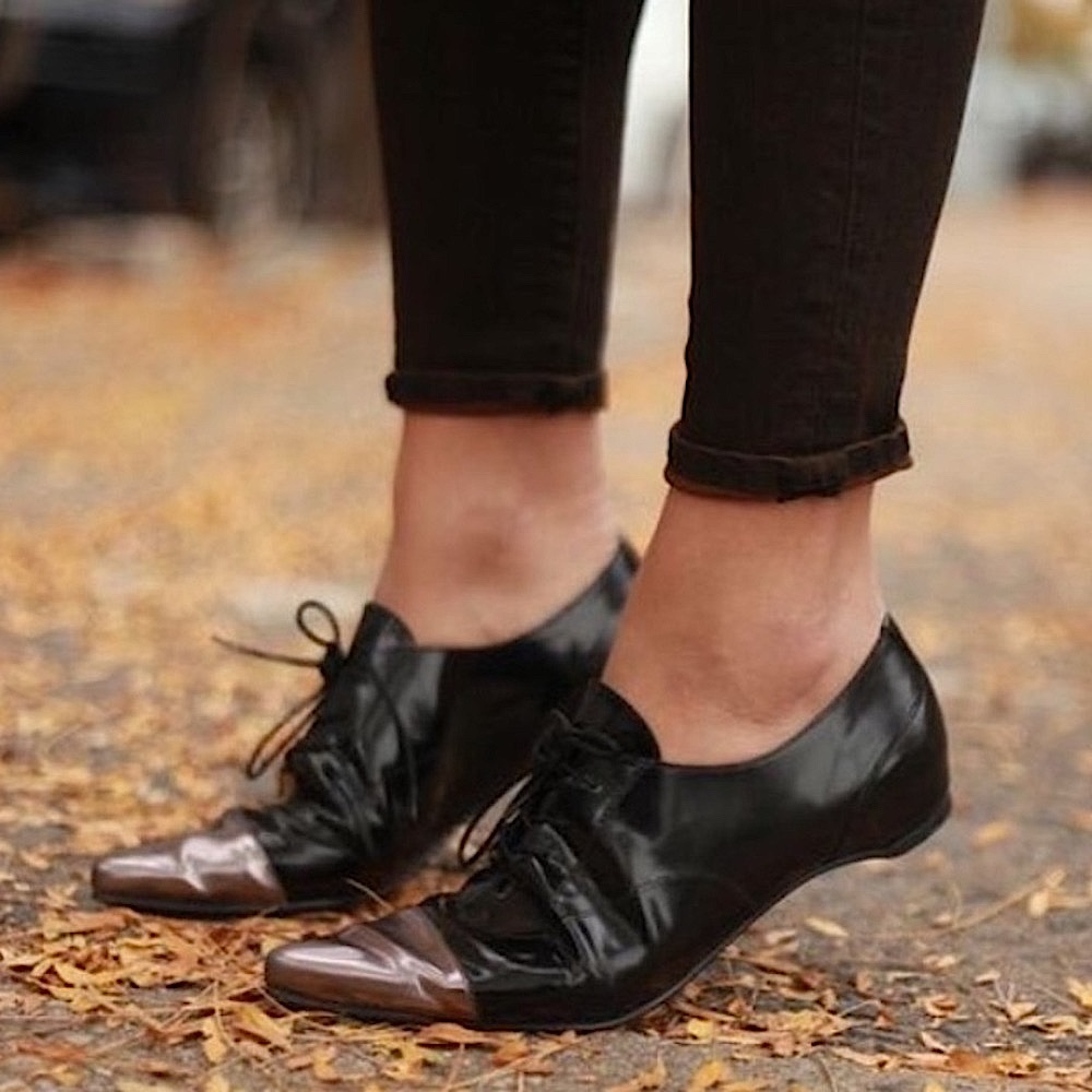 Stuart Weitzman Black & Silver Devon Oxfords - image 4